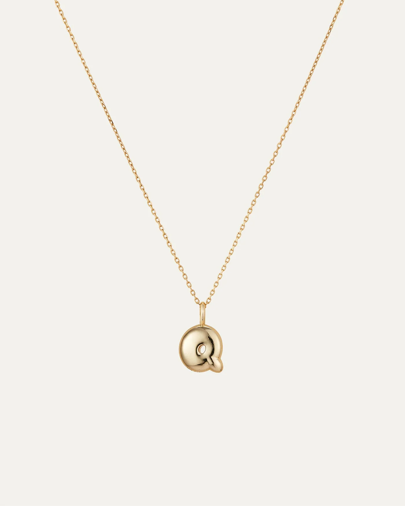 14K Gold Bubble Letter Necklace - Q