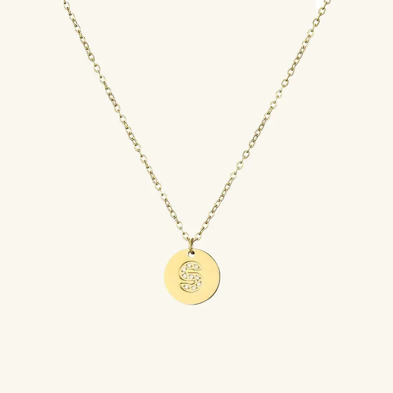 Amélie Initial O-Chain Necklace