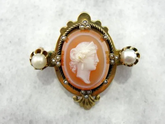 Antique 14 Karat Gold and Sardonyx Cameo Brooch