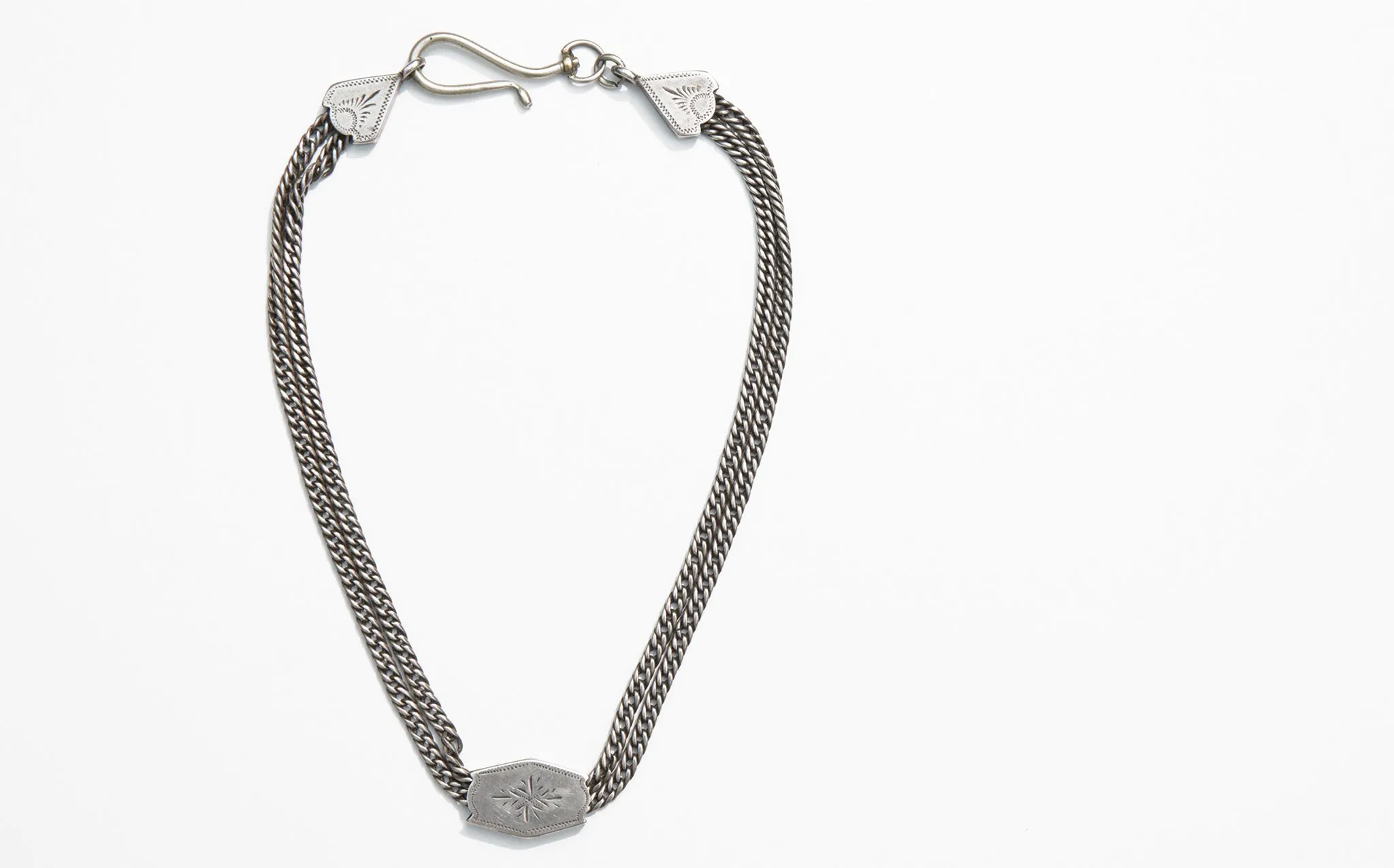 Bavieca Choker