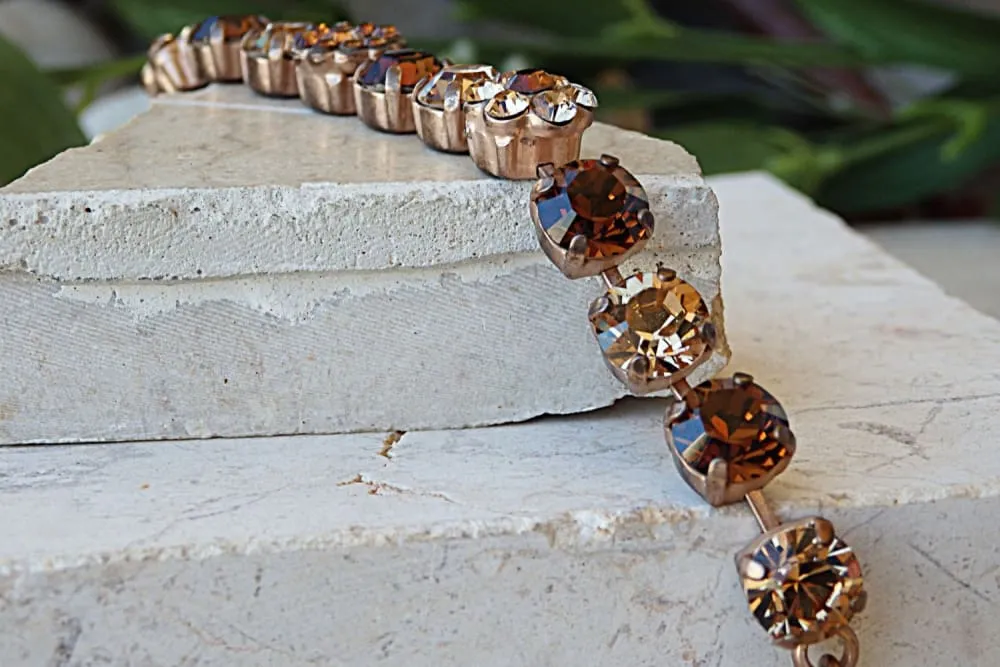 Brown gold bracelet