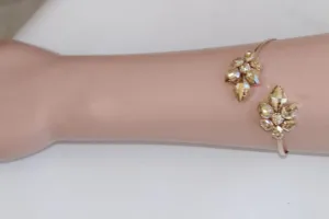 CHAMPAGNE CUFF