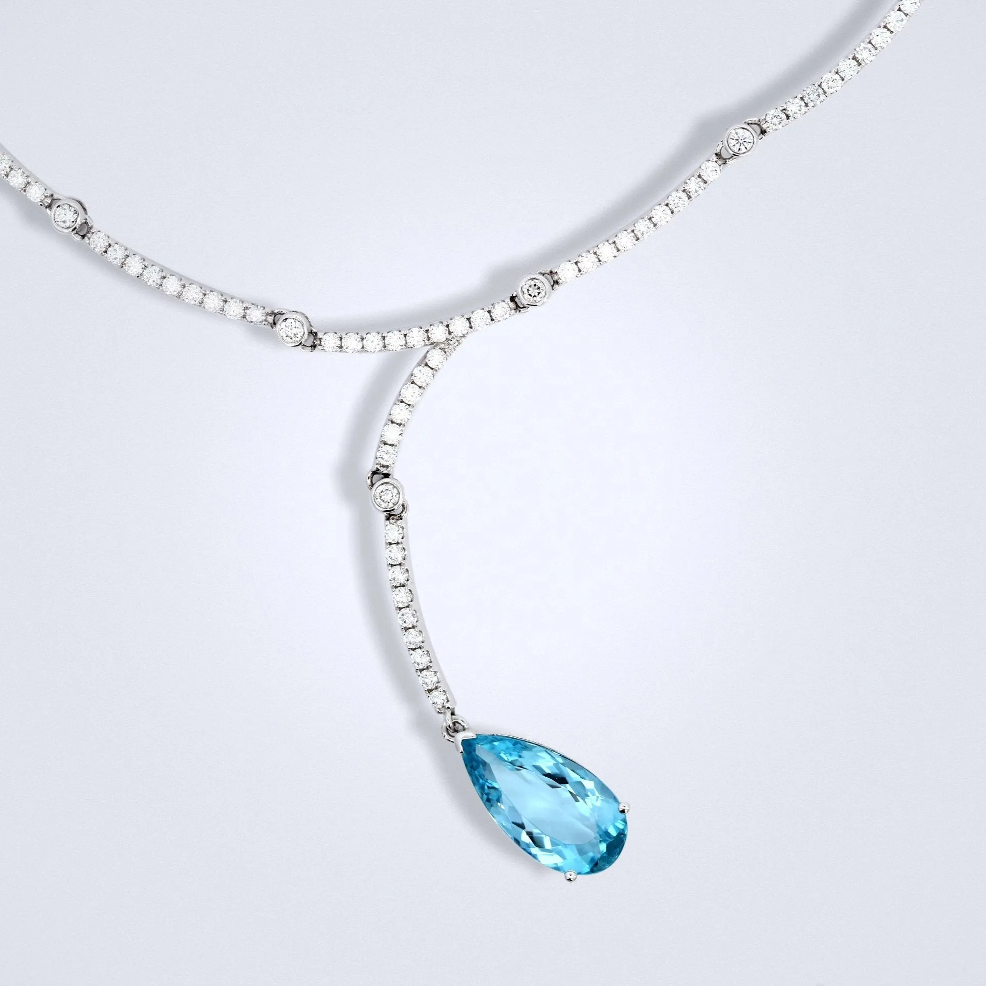 Graceful Aquamarine Drop Diamond Necklace