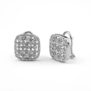 Hand engraved 18k white gold and diamonds earrings