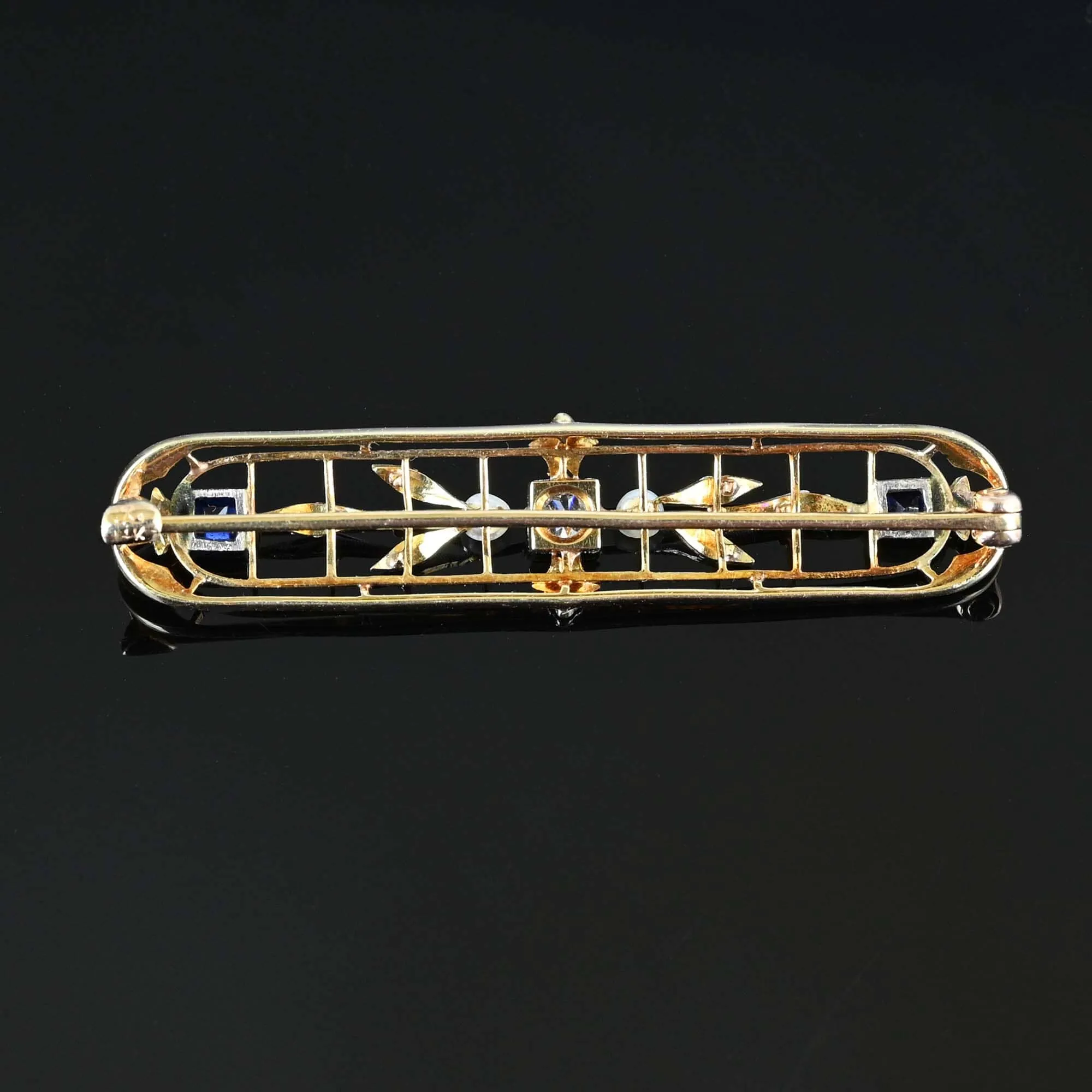 Krementz 14K Gold Platinum Diamond Sapphire Brooch