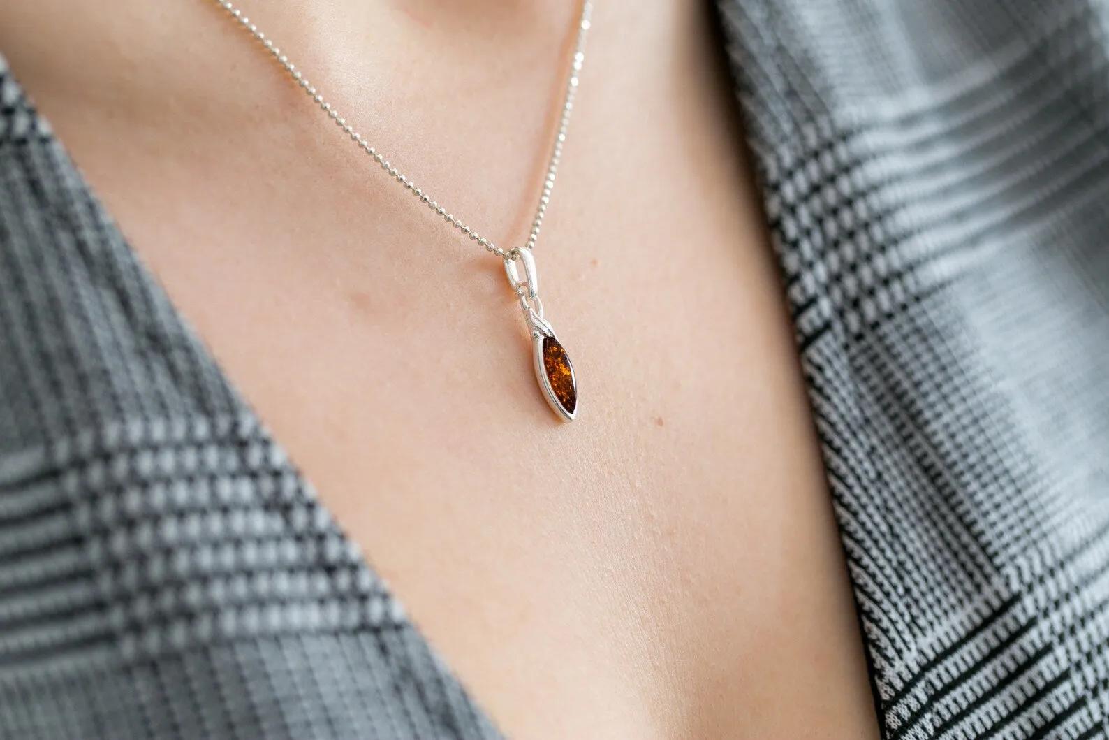 Minimal Leaf Amber Pendant - Elegant Jewelry in Cognac Baltic Amber & Sterling Silver