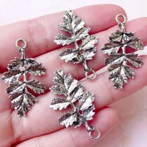 Oak Leaf Charms (4 pcs / 18mm x 32mm / Tibetan Silver) Floral Jewellery Pendant Necklace Earring Keychain Bookmark Zipper Pull Charm CHM1235