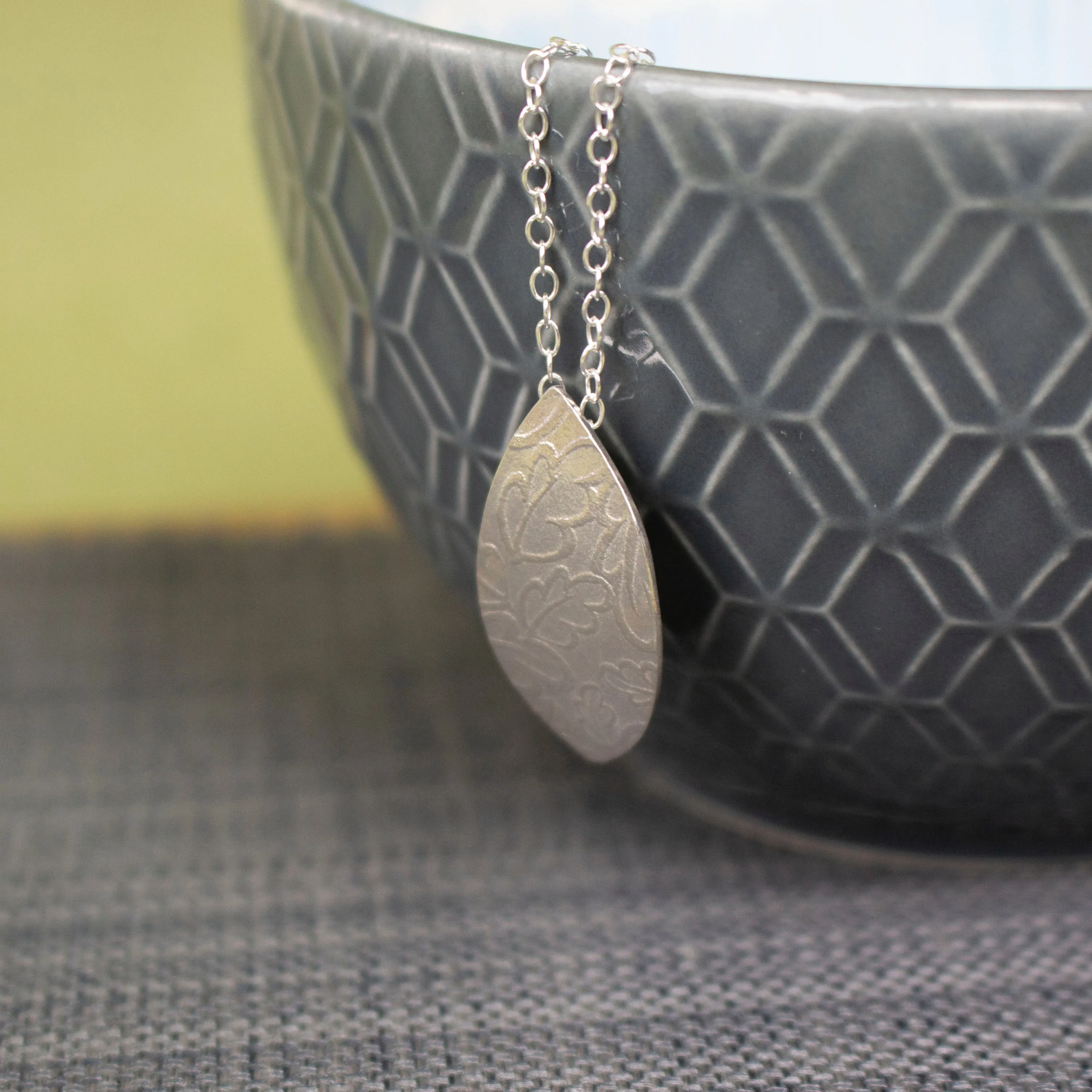 Oak Petal Silver Pendant