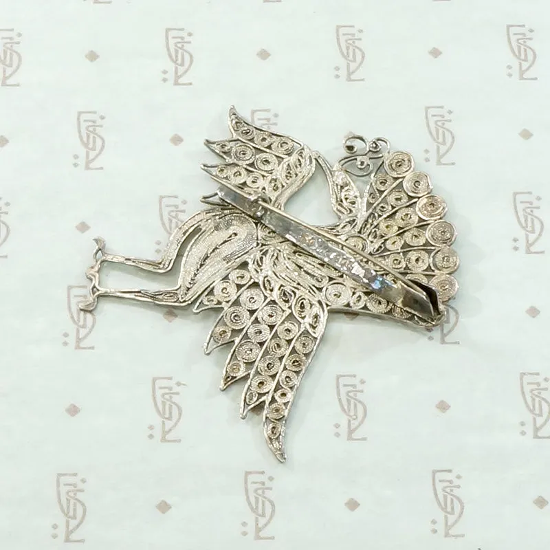 Sassy Peacock Brooch in Silver Filigree