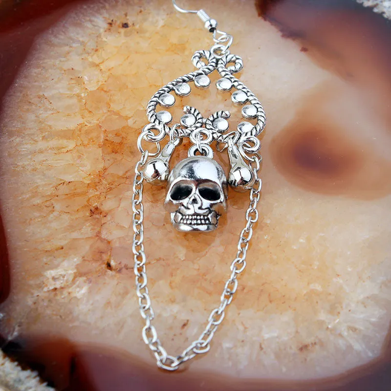 Silver Colored Skull Dangling Earring