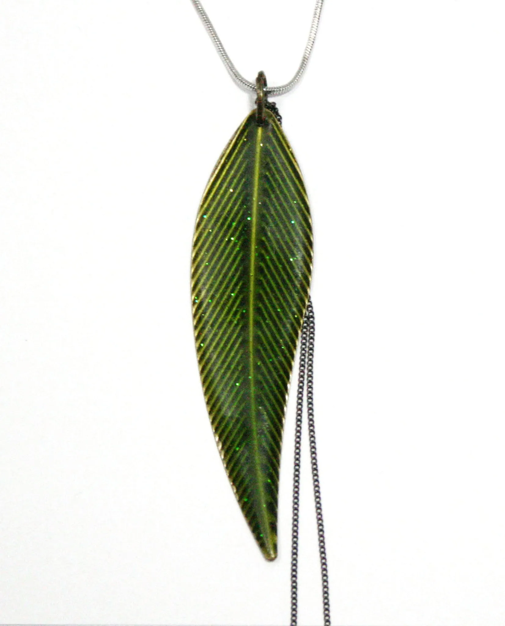 Sterling Silver Chain with Leaf Pendant