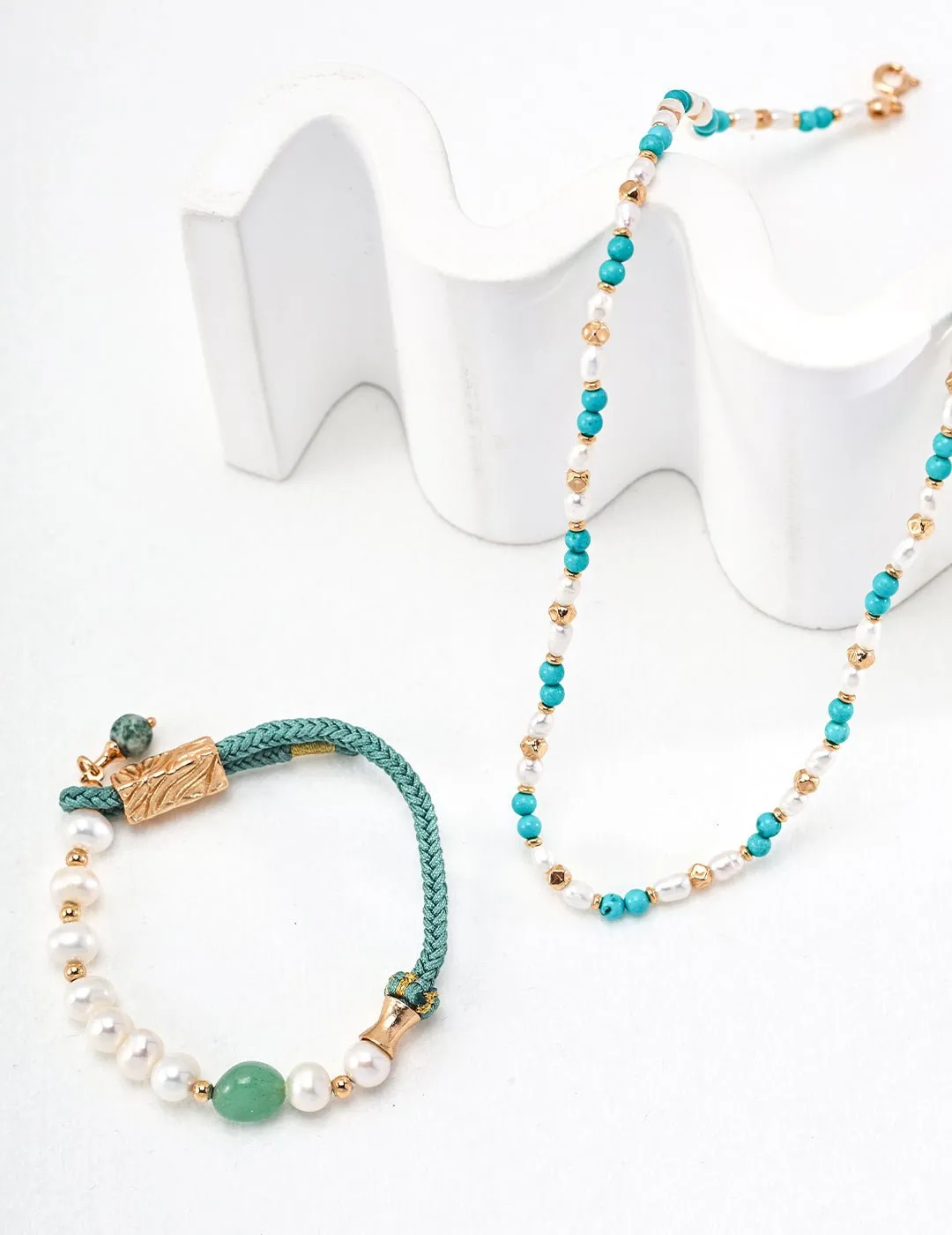 Tranquil Sky Pearl Gemstone Beaded Necklace