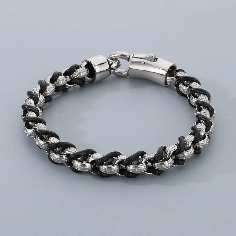 Trendy Woven Leather Bracelet with Retro O-Chain Pattern for Men