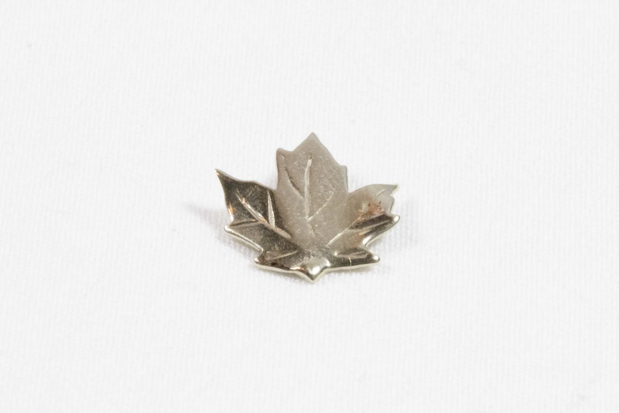 Yellow Gold Maple Leaf Pendant